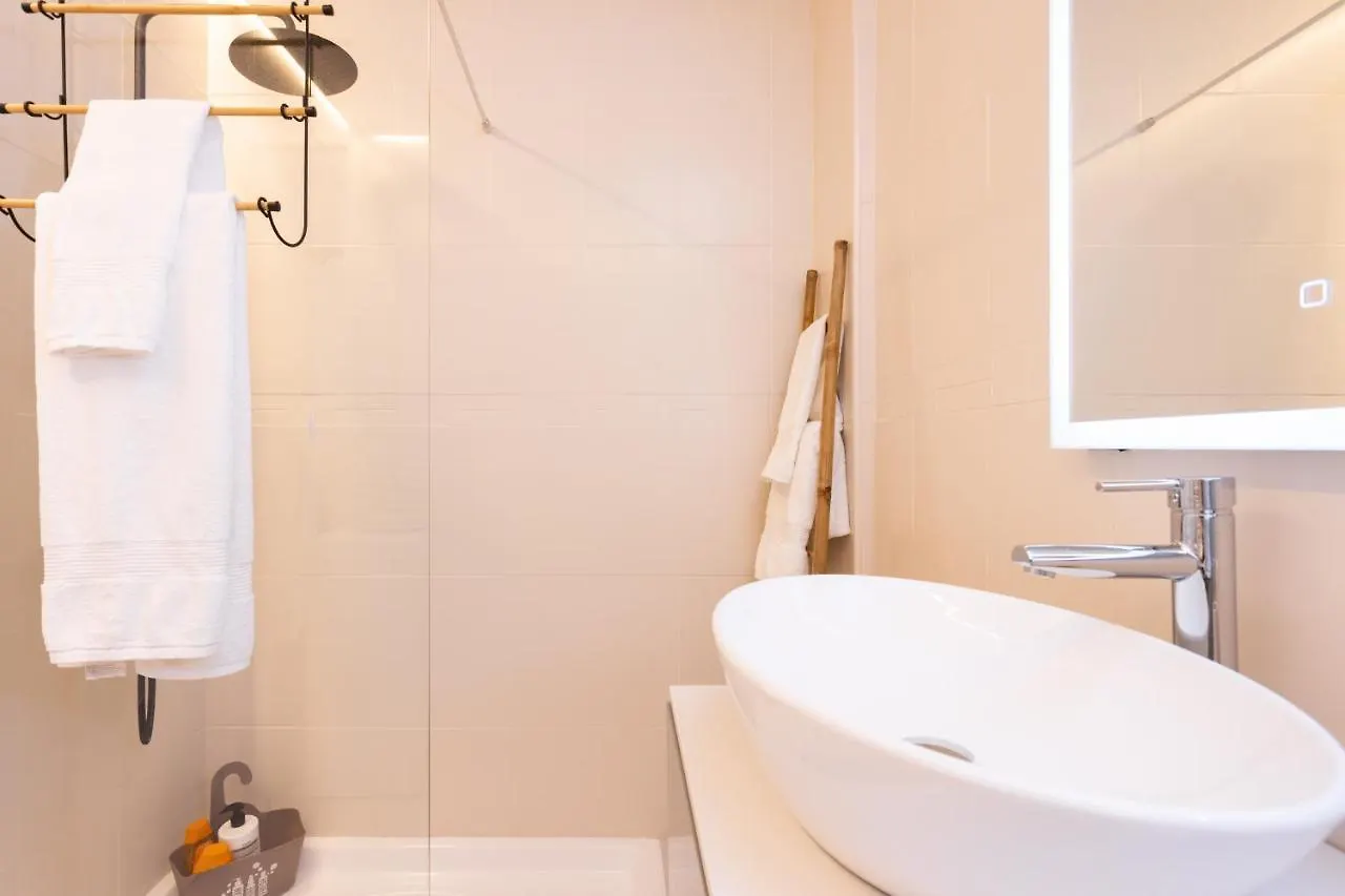 Home2Book Charming Seaside Apt El Medano, Terrace Spagna